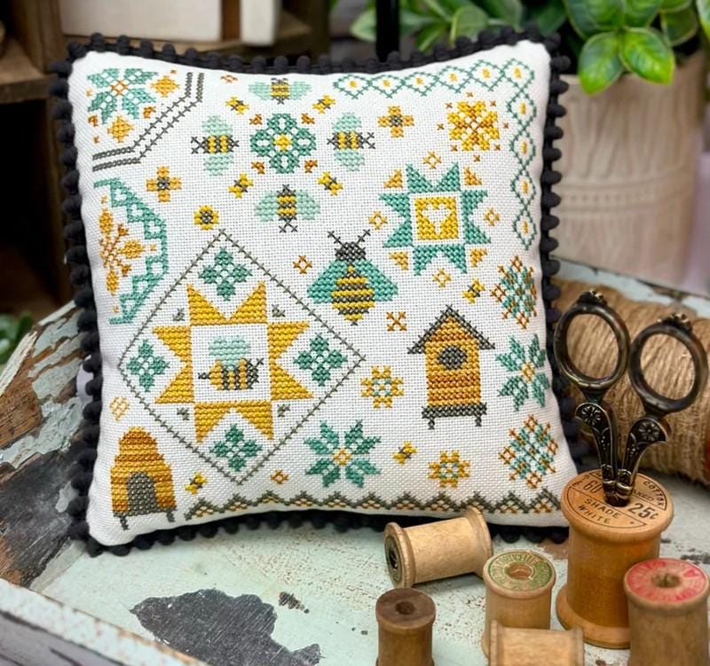 Primrose Cottage Stitches Counted Cross Stitch Chart ~ Honeybee Quaker
