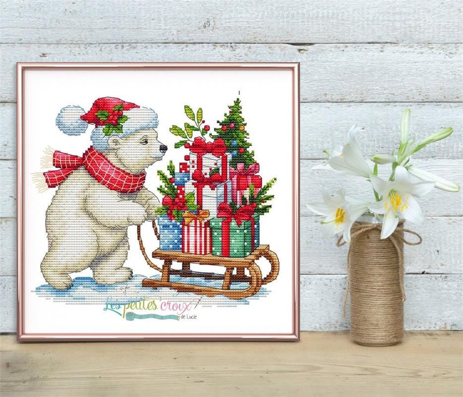 Christmas Bear and Gifts counted cross stitch leaflet by Les petites Croix de Lucie