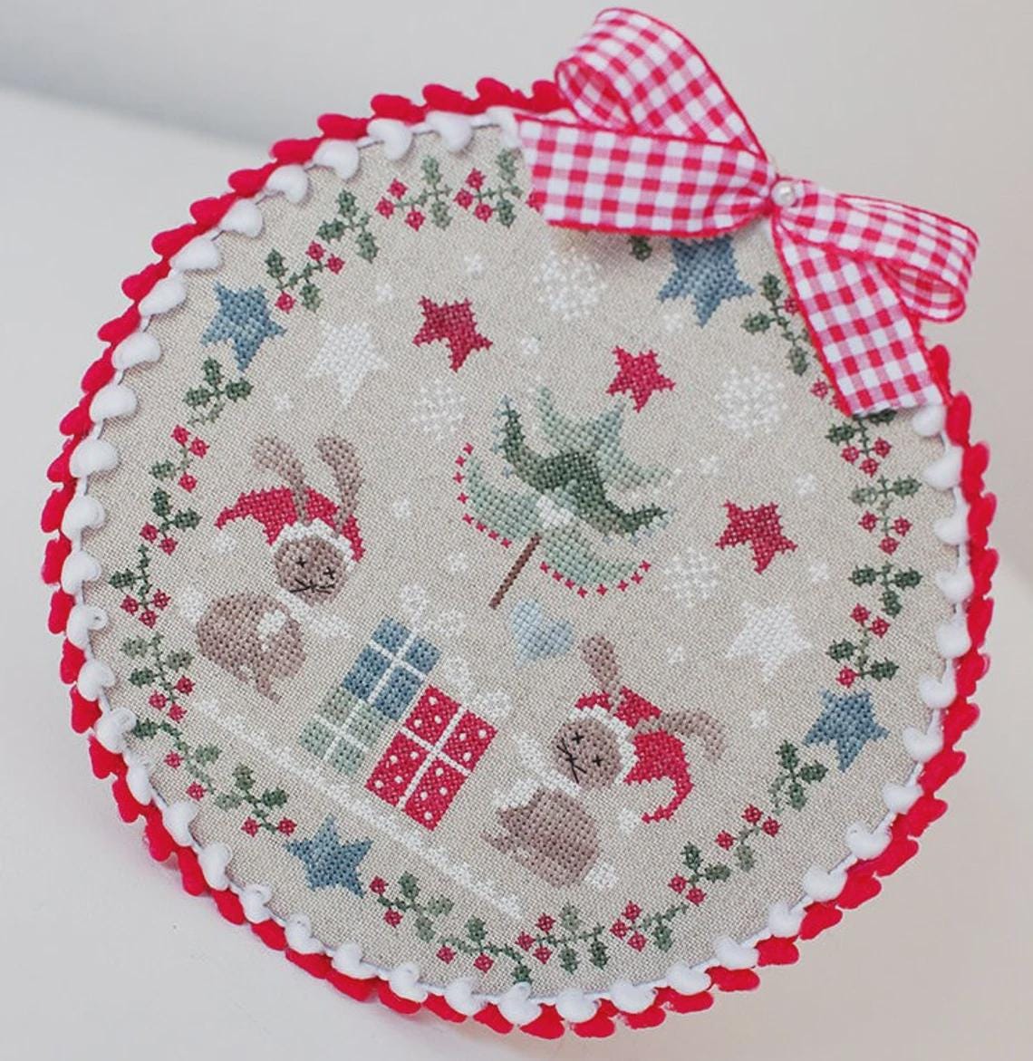 Esprit de Noel ~ Christmas Spirit by Tralala Counted Cross Stitch Pattern ~ Printed