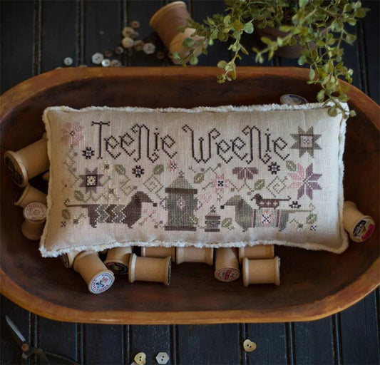 Teenie Weenie by Plum Street Samplers Counted Cross Stitch Pattern - Printed
