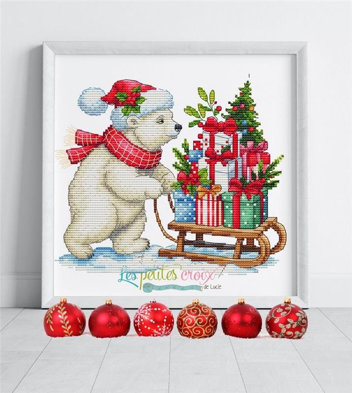Christmas Bear and Gifts counted cross stitch leaflet by Les petites Croix de Lucie