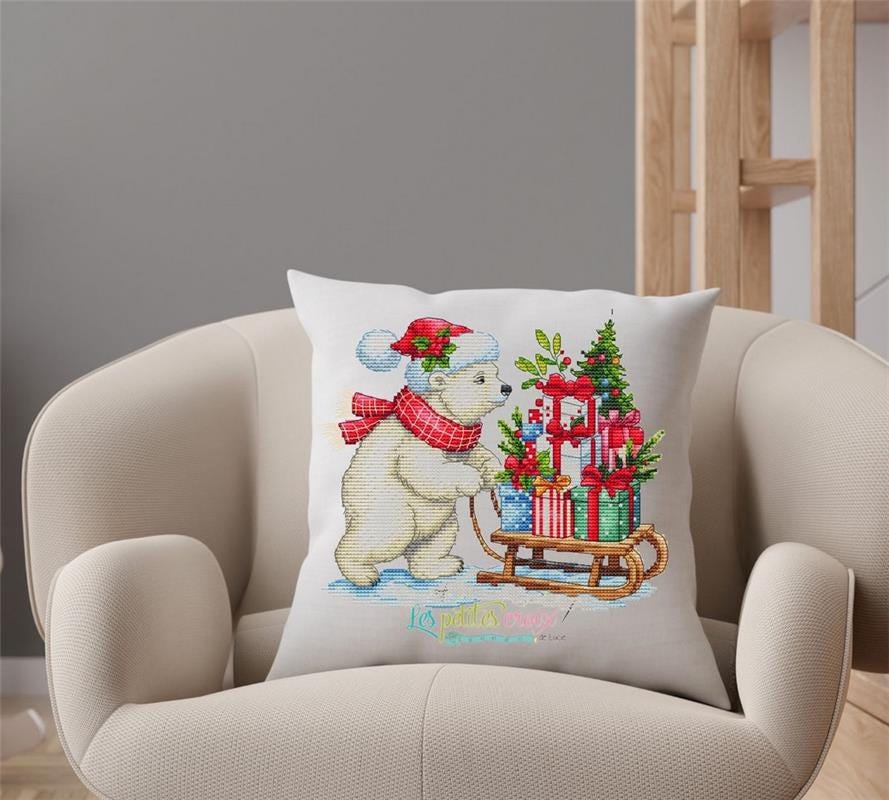 Christmas Bear and Gifts counted cross stitch leaflet by Les petites Croix de Lucie